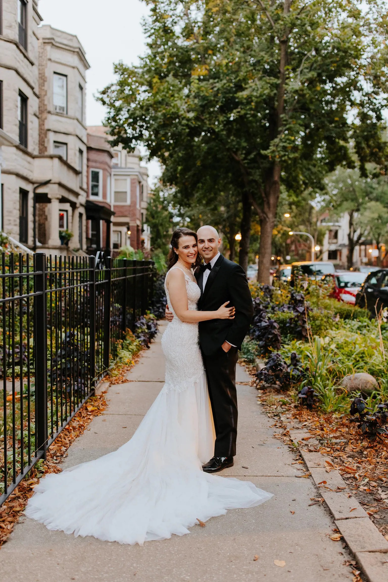 Buying a Sample Dress (Off the Rack) Versus New Order Wedding Dress Image