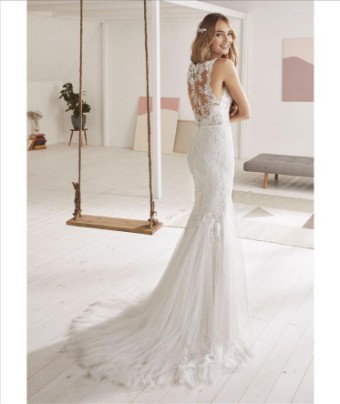 Pronovias OBELIA #1 default thumbnail