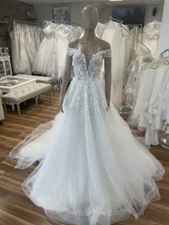 Pronovias Jeita #5 thumbnail