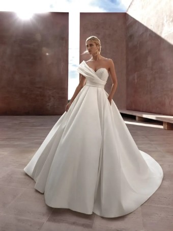 Pronovias LUISE #6 thumbnail