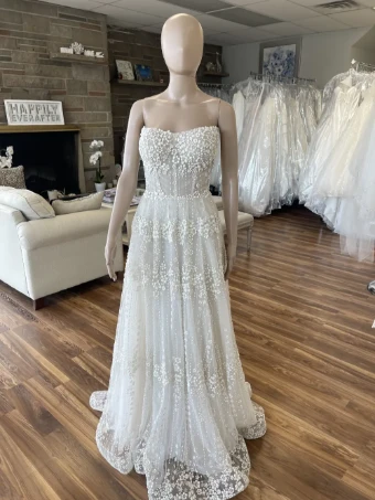 Pronovias Lucrezia #3 thumbnail