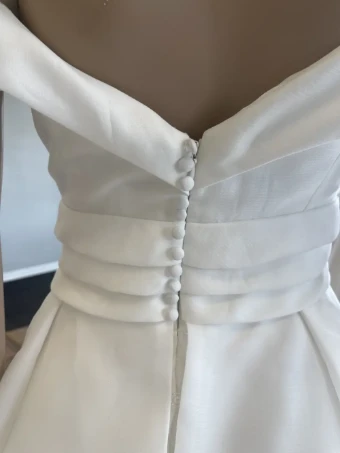 Pronovias Marta #1 thumbnail