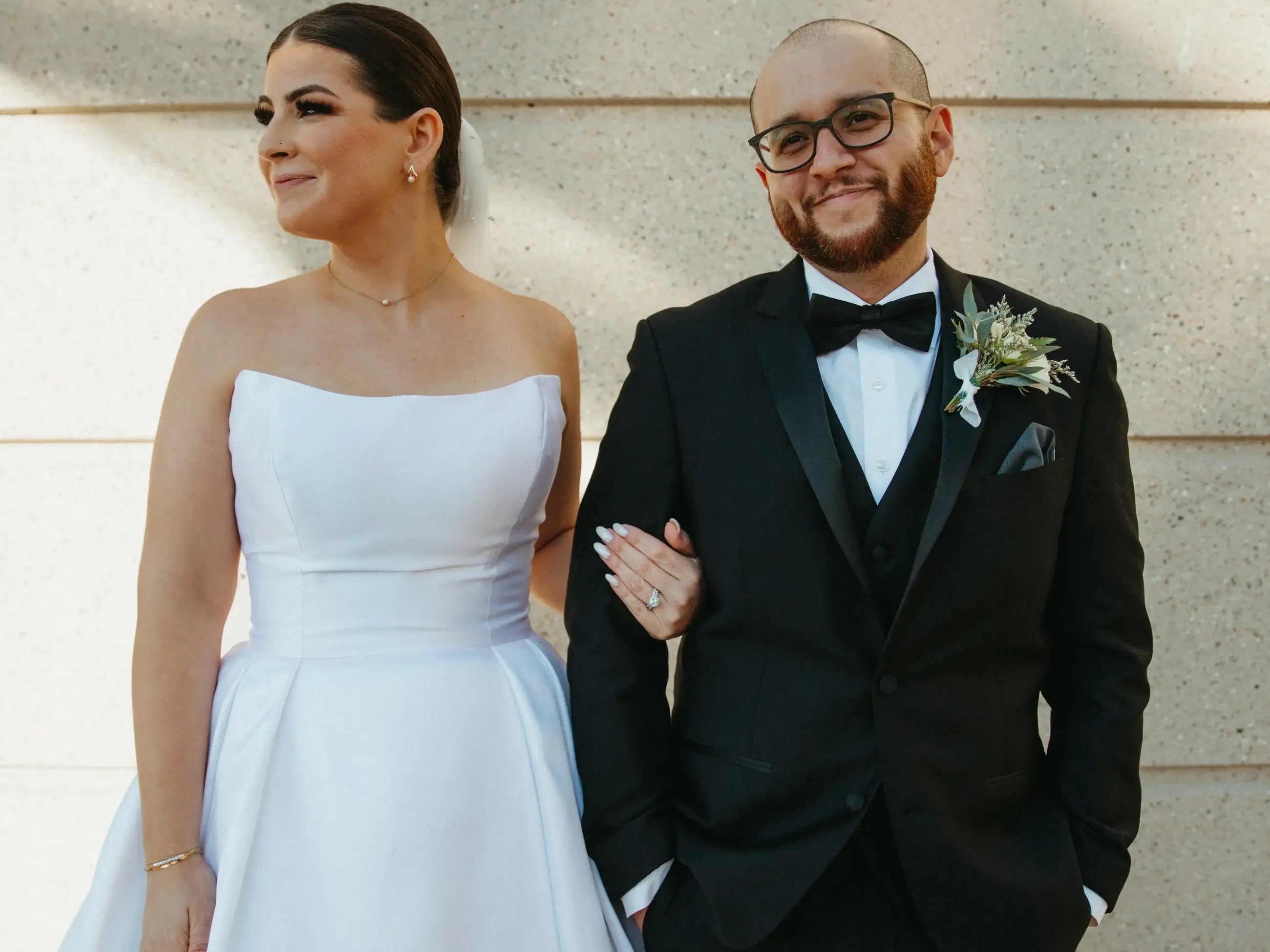 Christina & Tony. Desktop Image